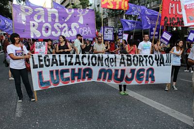 Mariposas en las aulas y en las calles