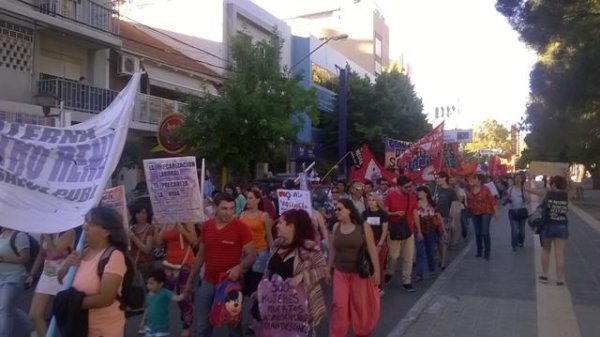 Nuevamente en las calles, le dijimos ¡Basta! a la violencia contra las mujeres 